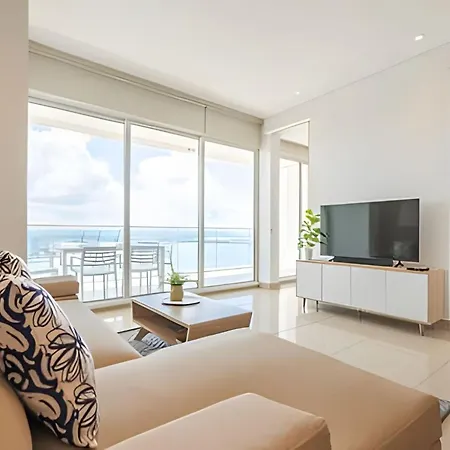 Apartamento ¡espectacular Vista A La Bahía! Piso 26 H2 Hyatt *