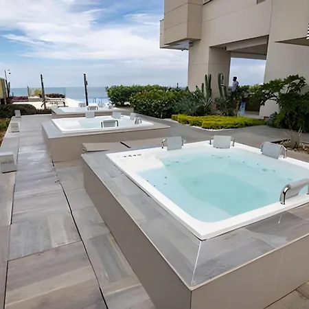 Apartamento ¡espectacular Vista A La Bahía! Piso 26 H2 Hyatt *