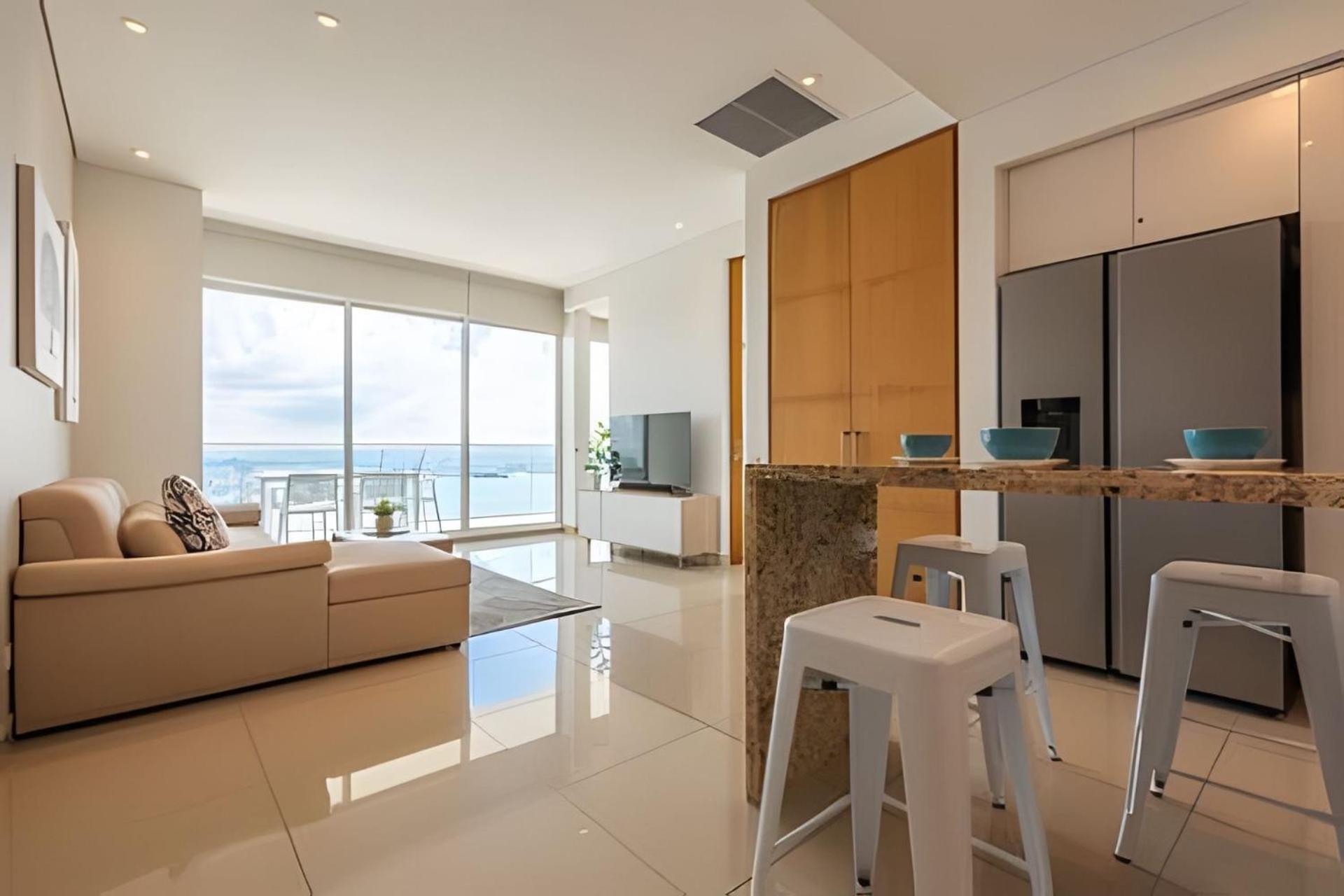 Apartamento ¡espectacular Vista A La Bahía! Piso 26 H2 Hyatt *